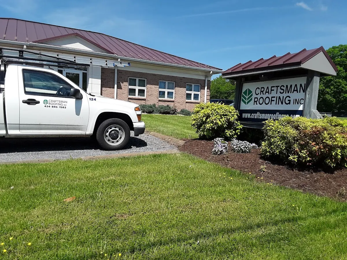 Quality Ice Dam Removal by experienced craftsmen in Trail Springs